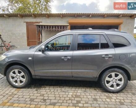 Хендай Санта Фе 2007 в Луцке на Automoto.ua Серый Хендай Санта Фе, объемом двигателя 2.2 л и пробегом 313 тыс. км за 9300 $, фото 1 на Automoto.ua