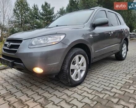 Серый Хендай Санта Фе, объемом двигателя 2.2 л и пробегом 233 тыс. км за 8999 $, фото 12 на Automoto.ua