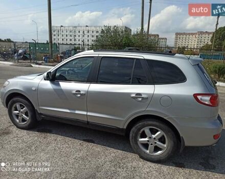 Сірий Хендай Санта Фе, об'ємом двигуна 2.2 л та пробігом 220 тис. км за 9500 $, фото 1 на Automoto.ua