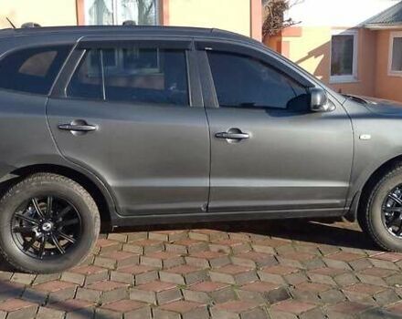 Сірий Хендай Санта Фе, об'ємом двигуна 2.19 л та пробігом 185 тис. км за 10200 $, фото 6 на Automoto.ua