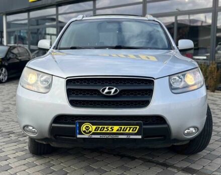 Серый Хендай Санта Фе, объемом двигателя 2.2 л и пробегом 254 тыс. км за 11300 $, фото 1 на Automoto.ua