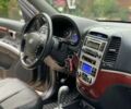 Серый Хендай Санта Фе, объемом двигателя 2.2 л и пробегом 150 тыс. км за 11000 $, фото 17 на Automoto.ua