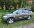Серый Хендай Санта Фе, объемом двигателя 2.19 л и пробегом 334 тыс. км за 10700 $, фото 1 на Automoto.ua