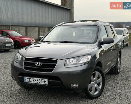 Серый Хендай Санта Фе, объемом двигателя 2.2 л и пробегом 297 тыс. км за 9150 $, фото 2 на Automoto.ua