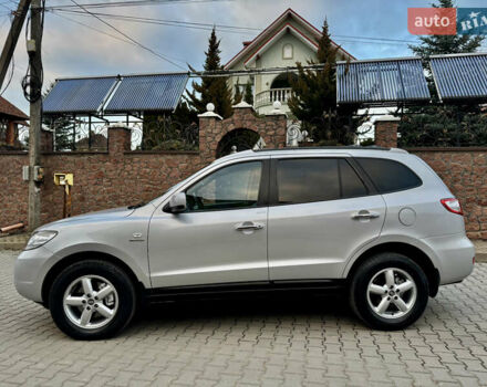 Серый Хендай Санта Фе, объемом двигателя 2.2 л и пробегом 297 тыс. км за 10300 $, фото 15 на Automoto.ua