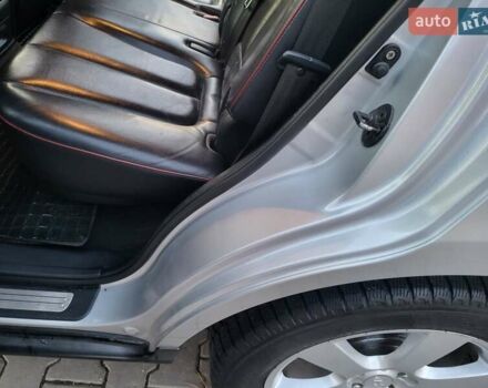 Серый Хендай Санта Фе, объемом двигателя 2.19 л и пробегом 302 тыс. км за 9990 $, фото 108 на Automoto.ua