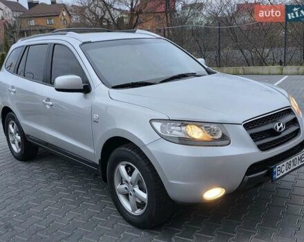 Серый Хендай Санта Фе, объемом двигателя 2.2 л и пробегом 251 тыс. км за 9333 $, фото 13 на Automoto.ua