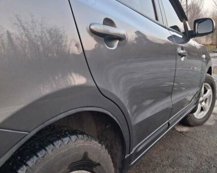 Серый Хендай Санта Фе, объемом двигателя 2.2 л и пробегом 249 тыс. км за 9000 $, фото 7 на Automoto.ua