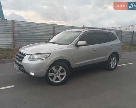 Сірий Хендай Санта Фе, об'ємом двигуна 2.2 л та пробігом 265 тис. км за 8700 $, фото 22 на Automoto.ua