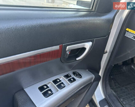 Сірий Хендай Санта Фе, об'ємом двигуна 2.2 л та пробігом 208 тис. км за 7200 $, фото 9 на Automoto.ua