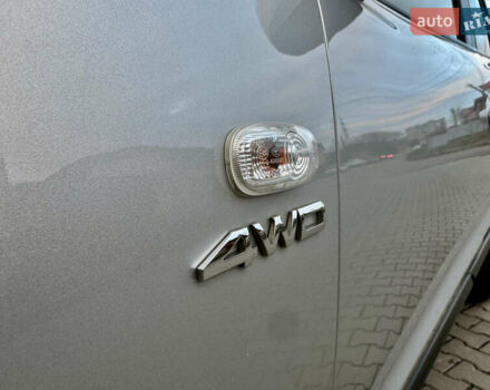 Серый Хендай Санта Фе, объемом двигателя 2.2 л и пробегом 297 тыс. км за 10300 $, фото 14 на Automoto.ua