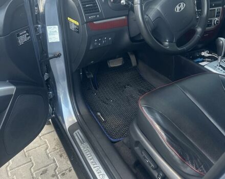 Сірий Хендай Санта Фе, об'ємом двигуна 2.2 л та пробігом 230 тис. км за 10500 $, фото 8 на Automoto.ua