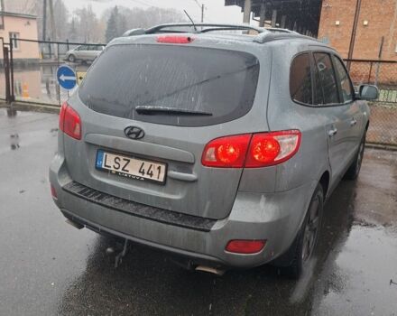 Сірий Хендай Санта Фе, об'ємом двигуна 2.2 л та пробігом 253 тис. км за 5200 $, фото 2 на Automoto.ua