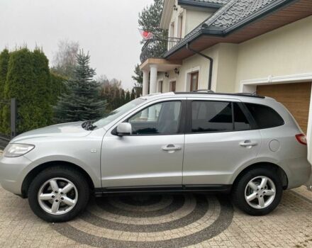 Серый Хендай Санта Фе, объемом двигателя 2.2 л и пробегом 230 тыс. км за 2999 $, фото 1 на Automoto.ua