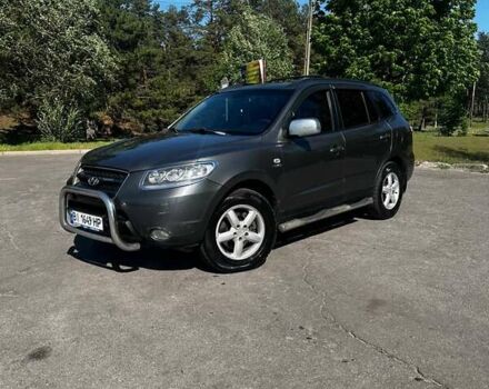 Серый Хендай Санта Фе, объемом двигателя 2.2 л и пробегом 241 тыс. км за 8900 $, фото 1 на Automoto.ua