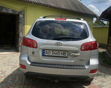 Серый Хендай Санта Фе, объемом двигателя 2.2 л и пробегом 293 тыс. км за 10200 $, фото 4 на Automoto.ua