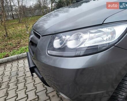 Серый Хендай Санта Фе, объемом двигателя 2.2 л и пробегом 233 тыс. км за 8999 $, фото 50 на Automoto.ua