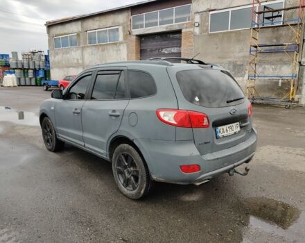 Серый Хендай Санта Фе, объемом двигателя 2.2 л и пробегом 330 тыс. км за 6050 $, фото 2 на Automoto.ua