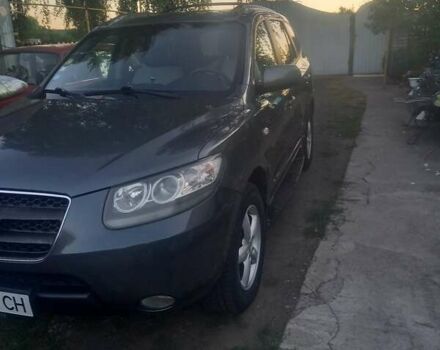 Серый Хендай Санта Фе, объемом двигателя 2.19 л и пробегом 231 тыс. км за 10000 $, фото 3 на Automoto.ua