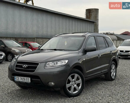 Серый Хендай Санта Фе, объемом двигателя 2.2 л и пробегом 297 тыс. км за 9150 $, фото 4 на Automoto.ua