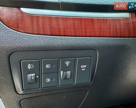 Серый Хендай Санта Фе, объемом двигателя 2.2 л и пробегом 297 тыс. км за 10300 $, фото 30 на Automoto.ua