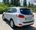 Серый Хендай Санта Фе, объемом двигателя 2.2 л и пробегом 310 тыс. км за 8900 $, фото 4 на Automoto.ua