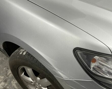 Серый Хендай Санта Фе, объемом двигателя 2.2 л и пробегом 280 тыс. км за 6700 $, фото 2 на Automoto.ua