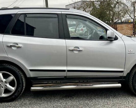 Серый Хендай Санта Фе, объемом двигателя 2.2 л и пробегом 177 тыс. км за 10999 $, фото 9 на Automoto.ua