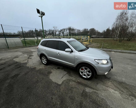 Серый Хендай Санта Фе, объемом двигателя 2.19 л и пробегом 228 тыс. км за 10500 $, фото 32 на Automoto.ua