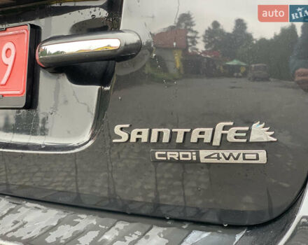 Серый Хендай Санта Фе, объемом двигателя 2.2 л и пробегом 246 тыс. км за 10250 $, фото 15 на Automoto.ua