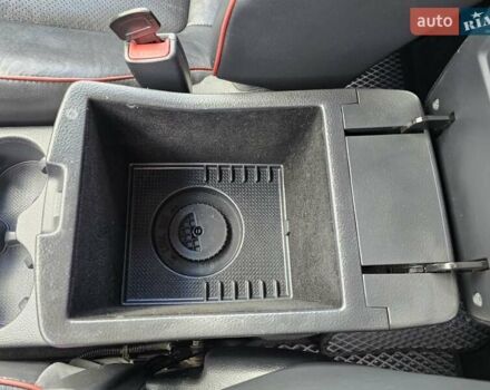 Сірий Хендай Санта Фе, об'ємом двигуна 2.2 л та пробігом 210 тис. км за 9950 $, фото 139 на Automoto.ua