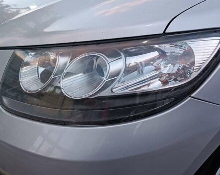 Серый Хендай Санта Фе, объемом двигателя 2.2 л и пробегом 202 тыс. км за 11000 $, фото 17 на Automoto.ua