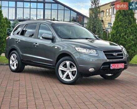 Серый Хендай Санта Фе, объемом двигателя 2.2 л и пробегом 210 тыс. км за 9750 $, фото 10 на Automoto.ua