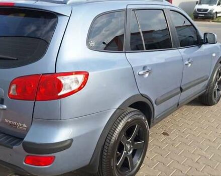 Сірий Хендай Санта Фе, об'ємом двигуна 2.19 л та пробігом 235 тис. км за 10000 $, фото 9 на Automoto.ua