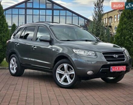 Серый Хендай Санта Фе, объемом двигателя 2.2 л и пробегом 210 тыс. км за 9750 $, фото 39 на Automoto.ua
