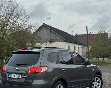 Серый Хендай Санта Фе, объемом двигателя 2.19 л и пробегом 265 тыс. км за 9900 $, фото 7 на Automoto.ua