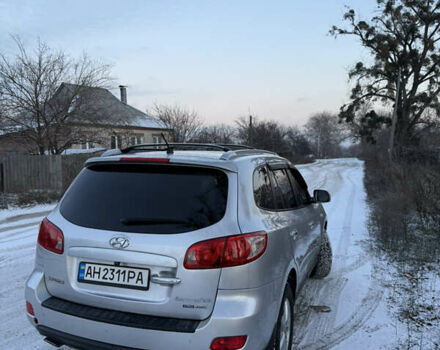 Серый Хендай Санта Фе, объемом двигателя 2.2 л и пробегом 283 тыс. км за 9200 $, фото 4 на Automoto.ua