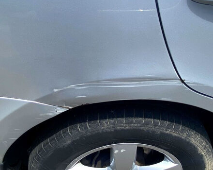 Серый Хендай Санта Фе, объемом двигателя 2.7 л и пробегом 129 тыс. км за 9500 $, фото 4 на Automoto.ua