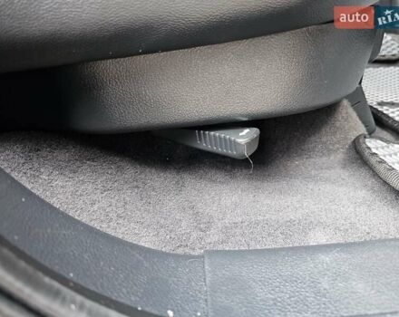 Серый Хендай Санта Фе, объемом двигателя 2.2 л и пробегом 210 тыс. км за 9750 $, фото 148 на Automoto.ua