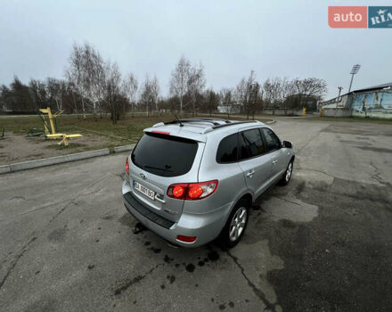 Серый Хендай Санта Фе, объемом двигателя 2.19 л и пробегом 228 тыс. км за 10500 $, фото 33 на Automoto.ua