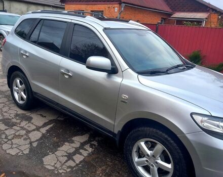 Серый Хендай Санта Фе, объемом двигателя 2.2 л и пробегом 200 тыс. км за 9400 $, фото 1 на Automoto.ua