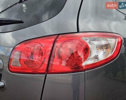 Сірий Хендай Санта Фе, об'ємом двигуна 2.2 л та пробігом 210 тис. км за 9950 $, фото 73 на Automoto.ua