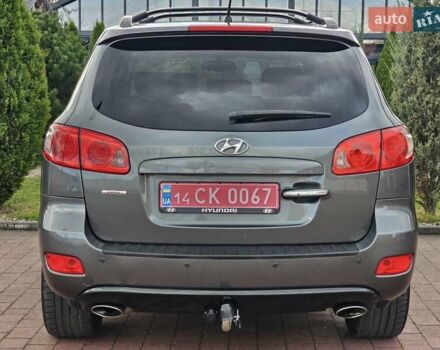 Сірий Хендай Санта Фе, об'ємом двигуна 2.2 л та пробігом 210 тис. км за 9950 $, фото 70 на Automoto.ua