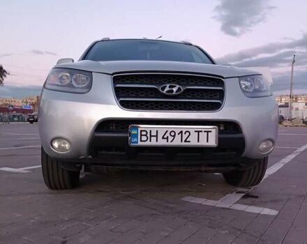Серый Хендай Санта Фе, объемом двигателя 2.2 л и пробегом 202 тыс. км за 11000 $, фото 1 на Automoto.ua