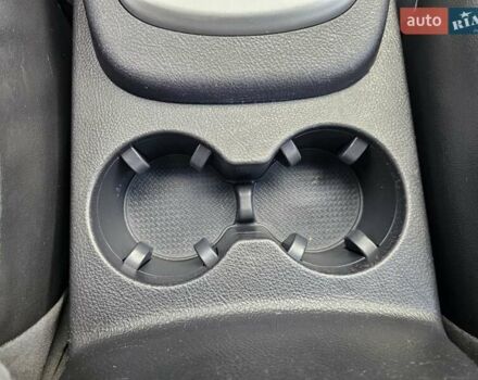 Серый Хендай Санта Фе, объемом двигателя 2.2 л и пробегом 210 тыс. км за 9750 $, фото 113 на Automoto.ua