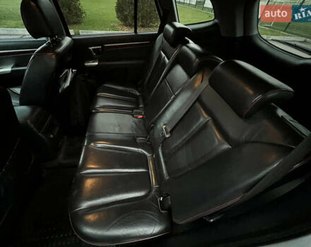 Серый Хендай Санта Фе, объемом двигателя 2.19 л и пробегом 228 тыс. км за 10500 $, фото 28 на Automoto.ua