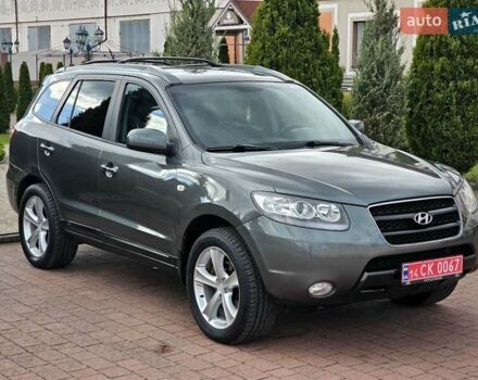 Сірий Хендай Санта Фе, об'ємом двигуна 2.2 л та пробігом 210 тис. км за 9950 $, фото 6 на Automoto.ua