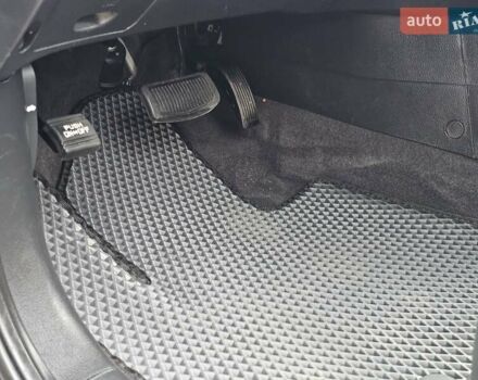 Серый Хендай Санта Фе, объемом двигателя 2.2 л и пробегом 210 тыс. км за 9750 $, фото 166 на Automoto.ua