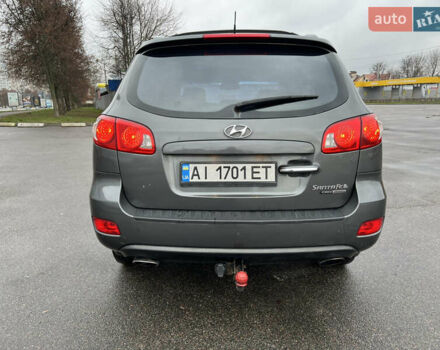 Серый Хендай Санта Фе, объемом двигателя 2.2 л и пробегом 308 тыс. км за 9600 $, фото 8 на Automoto.ua