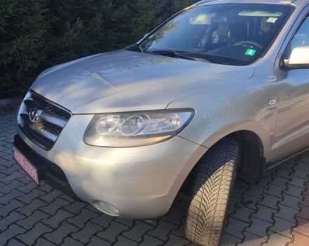 Серый Хендай Санта Фе, объемом двигателя 2.2 л и пробегом 264 тыс. км за 9800 $, фото 5 на Automoto.ua